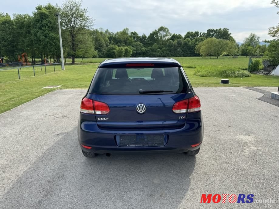 2011' Volkswagen Golf VI 1,6 Tdi photo #6