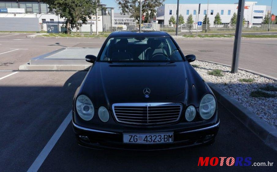 2005' Mercedes-Benz E-Klasa 220 Cdi photo #1