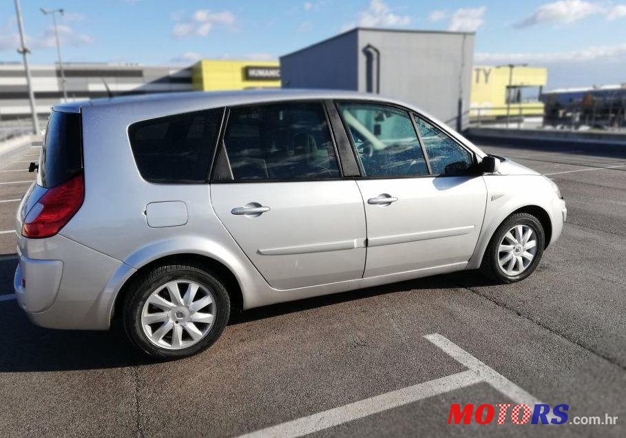 2007' Renault Scenic 2,0 Dci photo #1