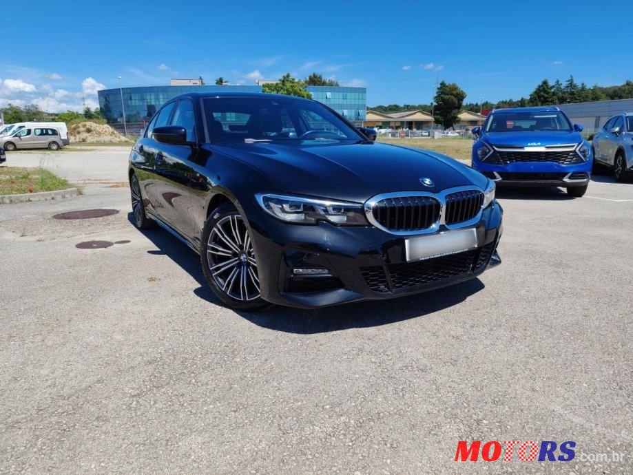 2022' BMW Serija 3 318Da M Sport photo #3