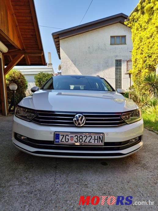 2016' Volkswagen Passat photo #2