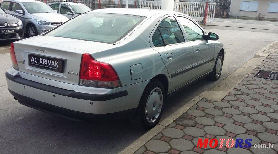 2002' Volvo S60 2,4 photo #2