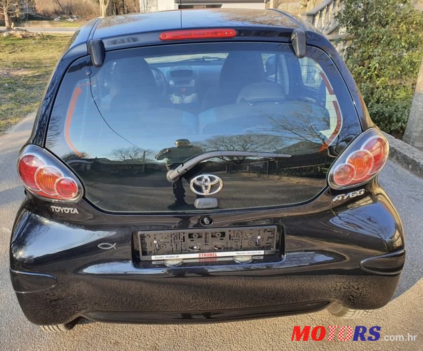 2013' Toyota Aygo photo #4