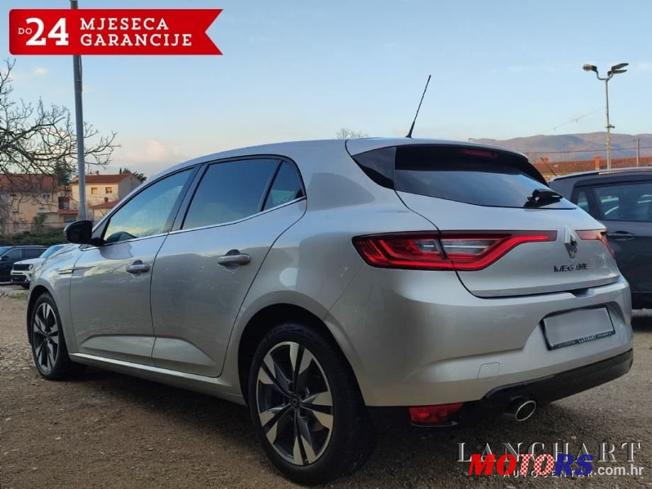 2020' Renault Megane Blue Dci 115 photo #4