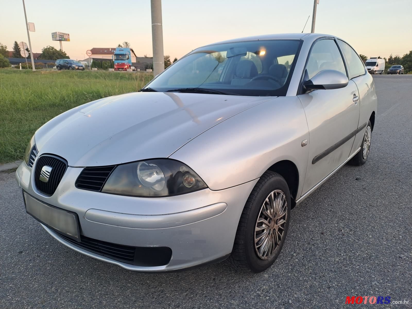 2002' SEAT Ibiza 1,2 photo #1