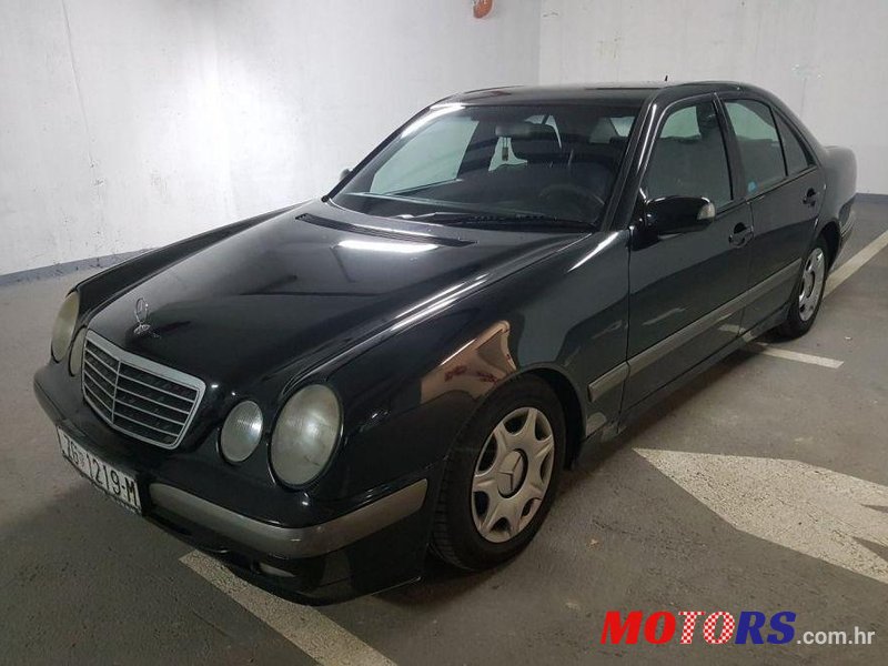 2000' Mercedes-Benz E-Klasa photo #2