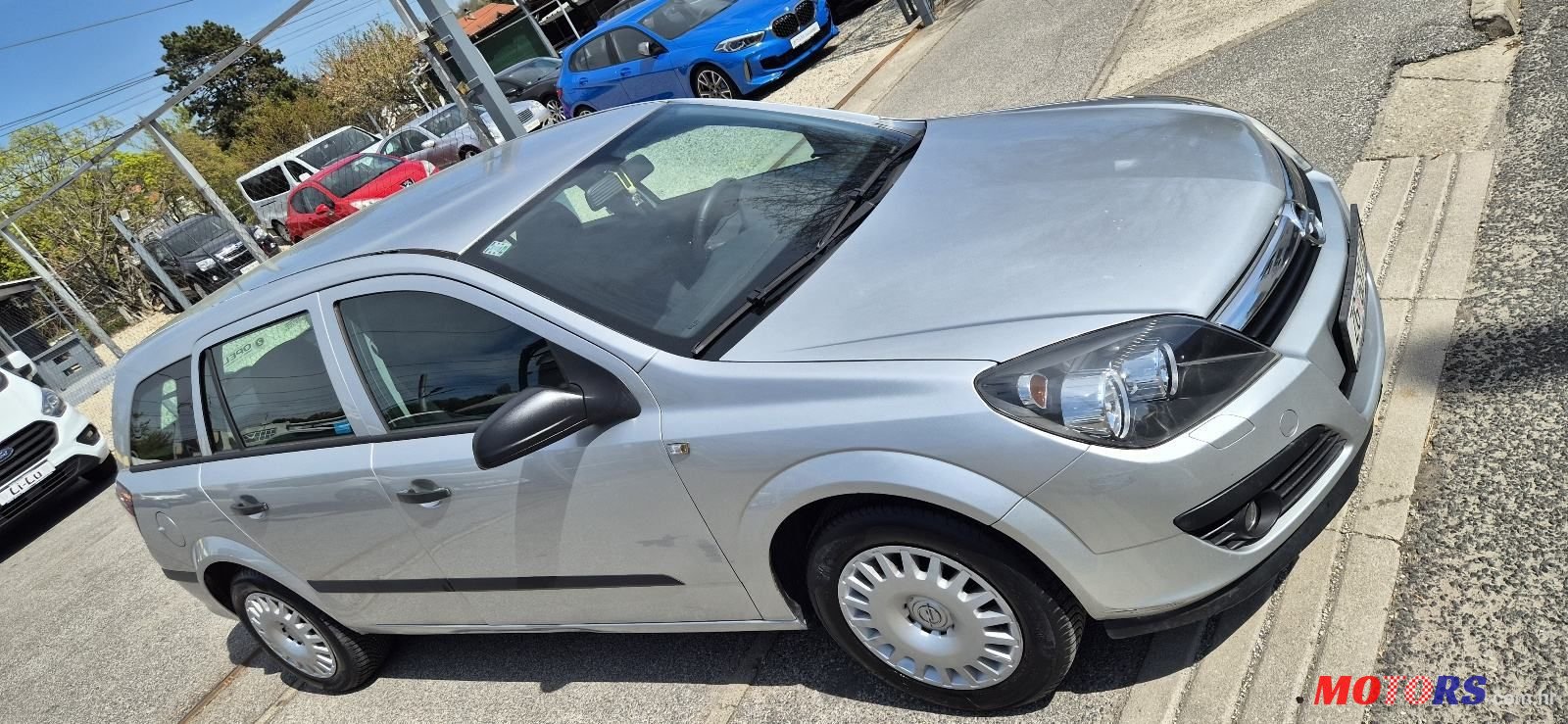 2006' Opel Astra Karavan photo #4