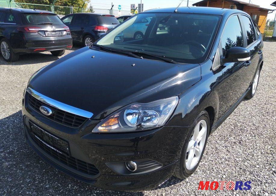 2010' Ford Focus 1,6 photo #1