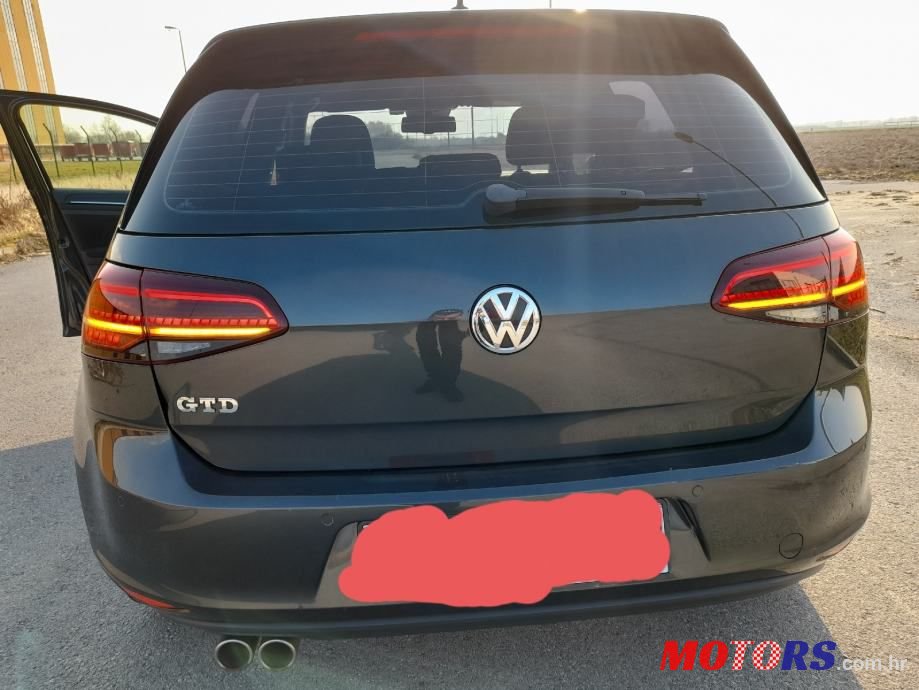 2013' Volkswagen Golf 7 2,0 Bmt photo #3