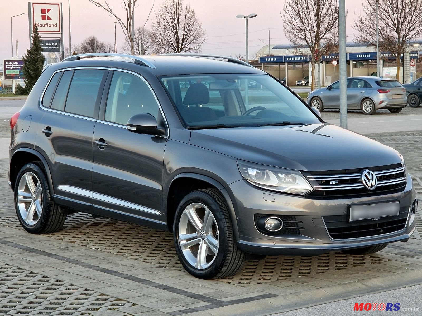 2013' Volkswagen Tiguan 2,0 Tdi Bmt photo #5