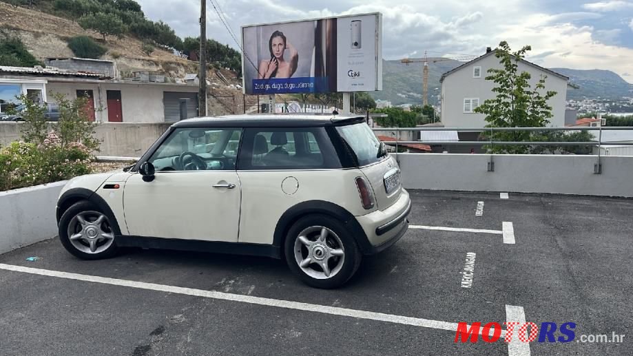 2003' MINI Cooper 1.6 photo #5