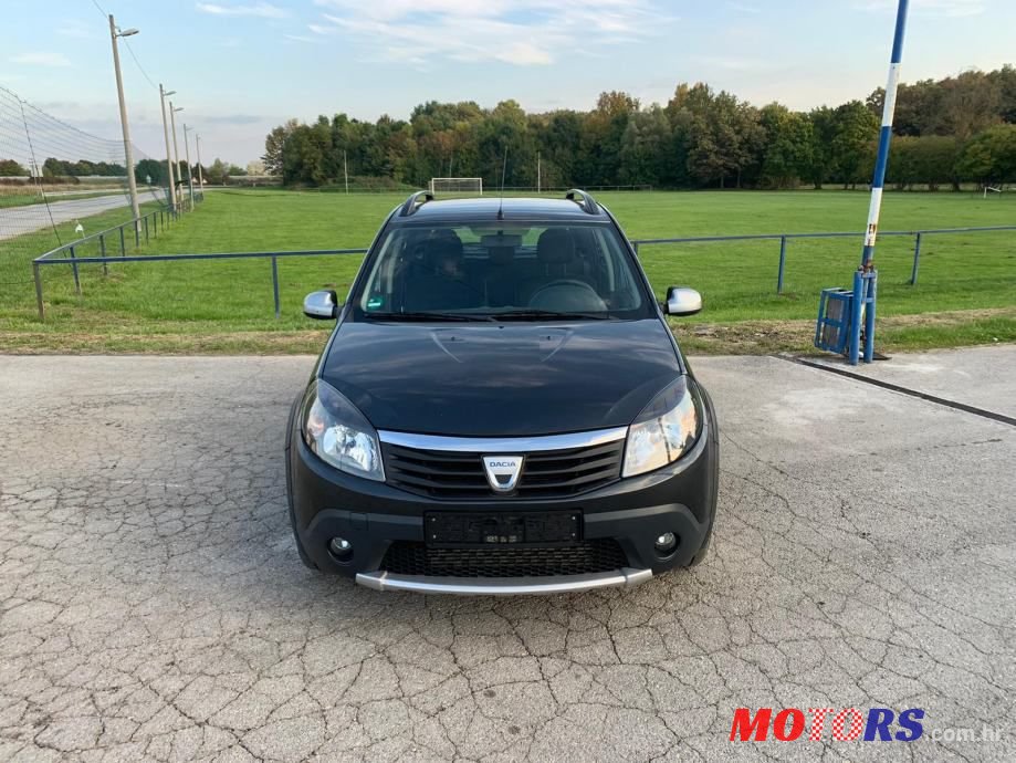 2010' Dacia Sandero 1,5 Dci photo #2