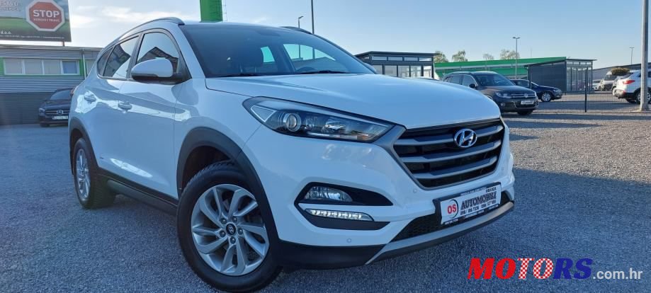 2015' Hyundai Tucson 1.7 Crdi photo #5