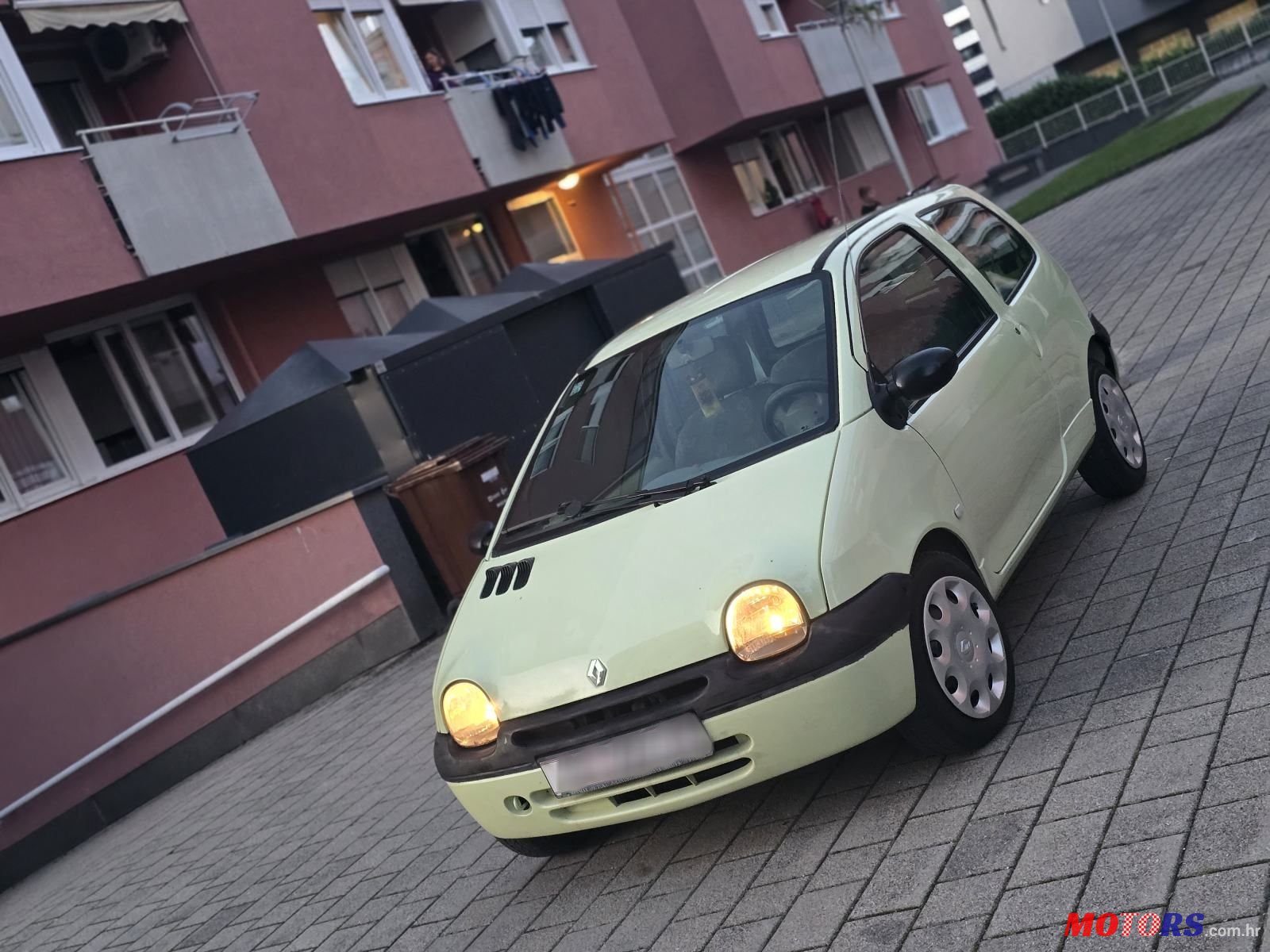 2004' Renault Twingo 1,2 photo #1