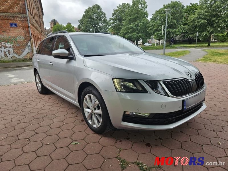 2017' Skoda Octavia Combi photo #1