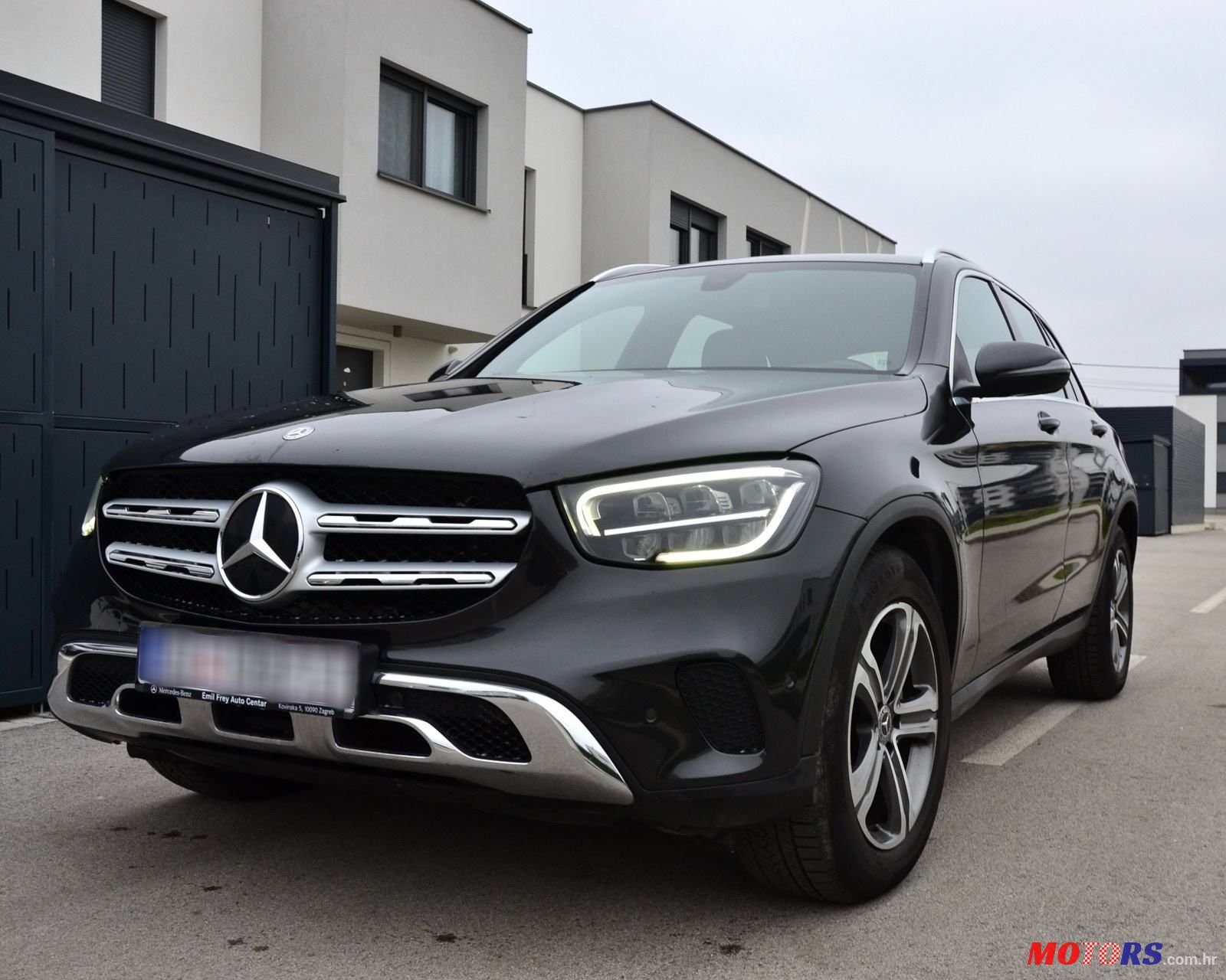 2019' Mercedes-Benz GLC 220 D 4Matic photo #4