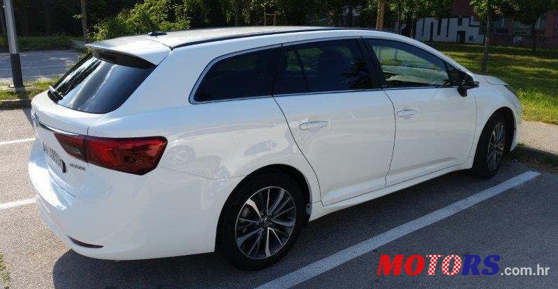2016' Toyota Avensis Wagon 2,0 D-4D photo #1
