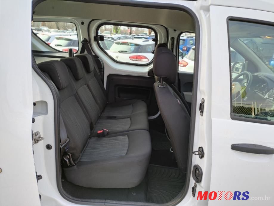 2017' Dacia Dokker photo #2