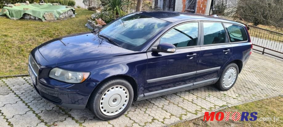 2007' Volvo V50 2,0 D photo #1