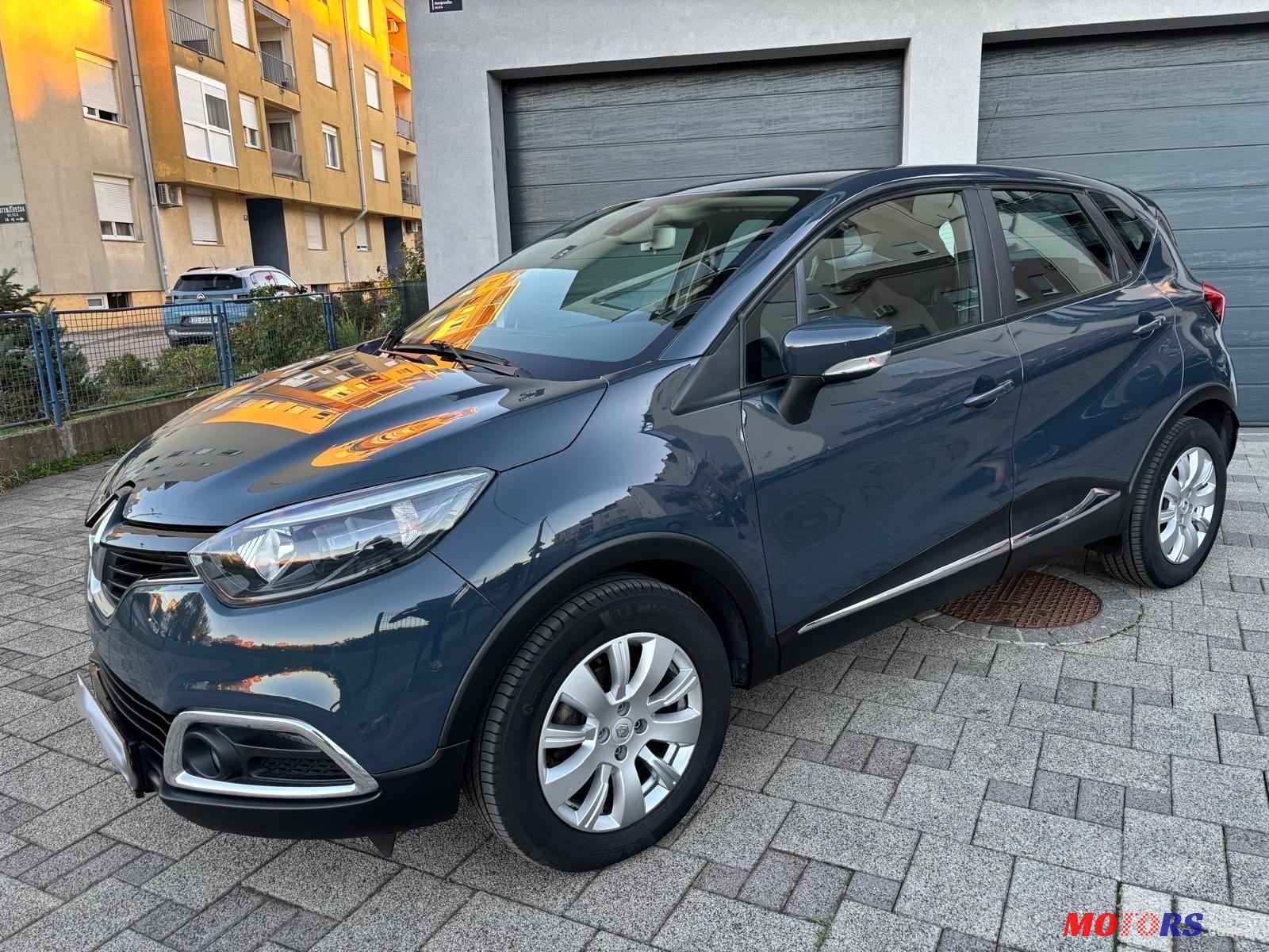 2014' Renault Captur Tce 90 photo #3