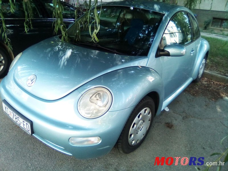 2003' Volkswagen Beetle photo #3