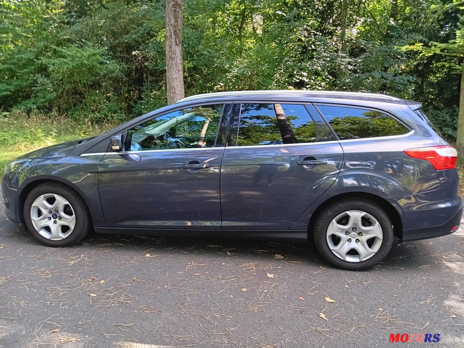 2011' Ford Focus Karavan photo #3