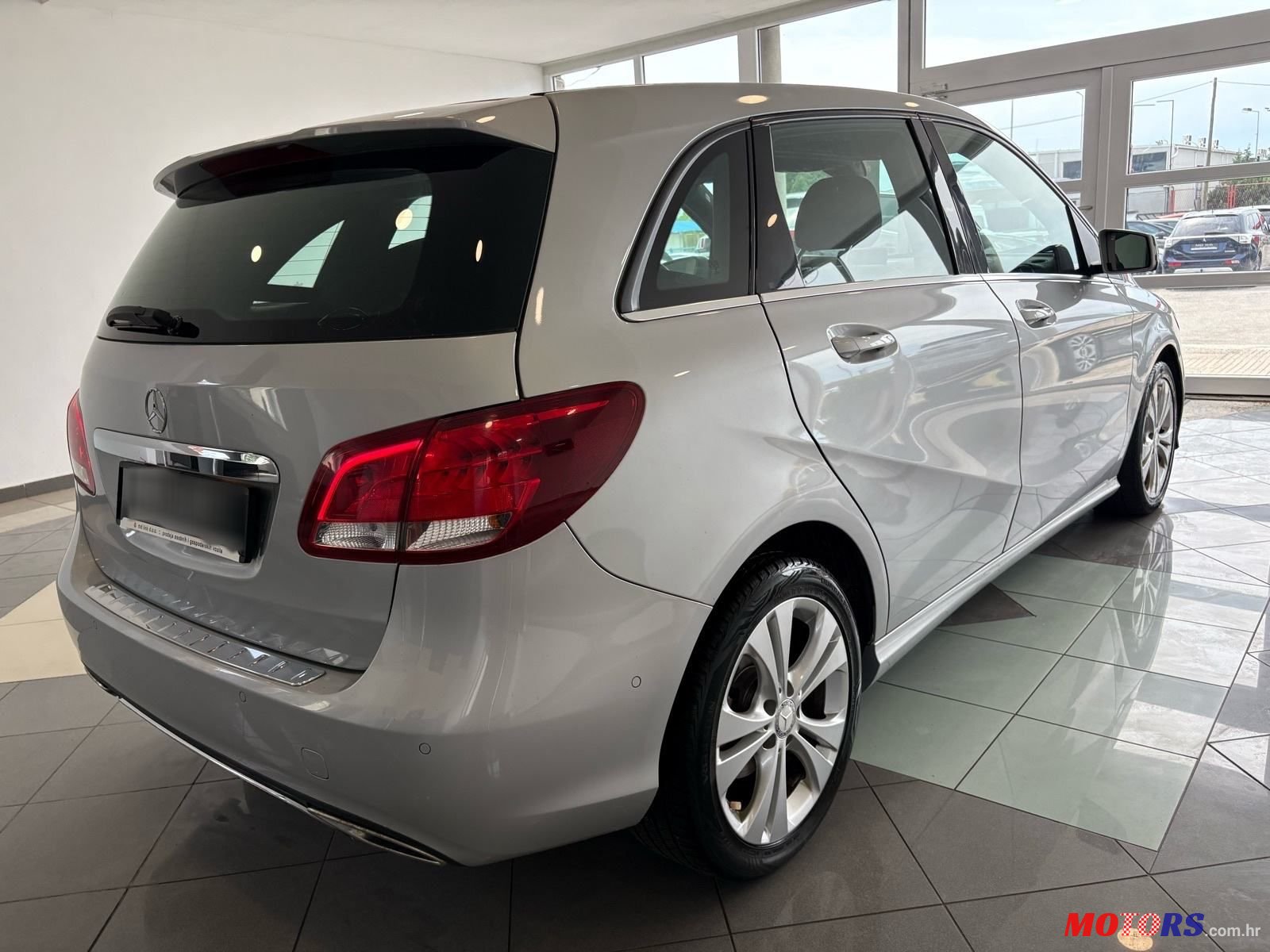 2017' Mercedes-Benz B-Klasa 180 D photo #6