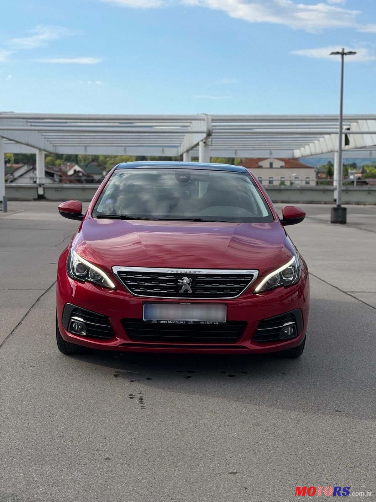 2020' Peugeot 308 1,2 Puretech photo #2