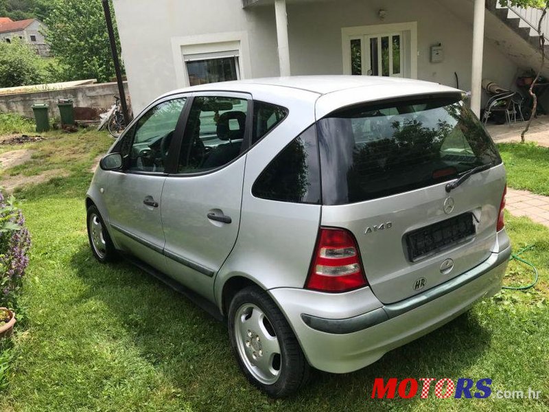 2001' Mercedes-Benz A-Klasa photo #1