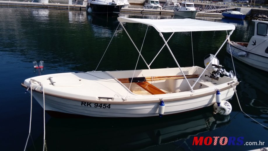 1989' Adria photo #1