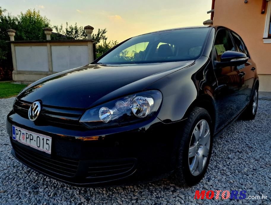 2008' Volkswagen Golf 6 2.0 Tdi photo #2