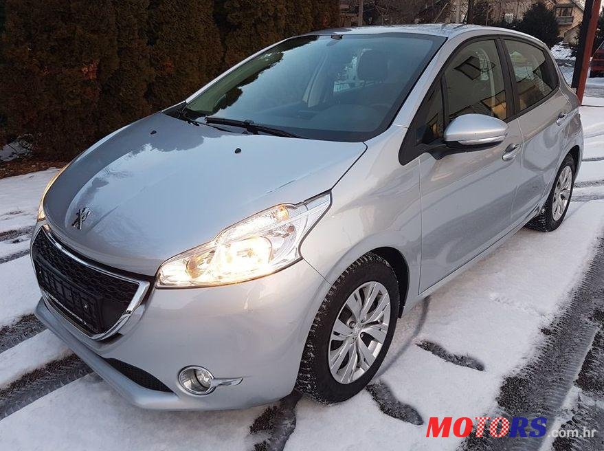 2014' Peugeot 208 1,4 Hdi photo #1