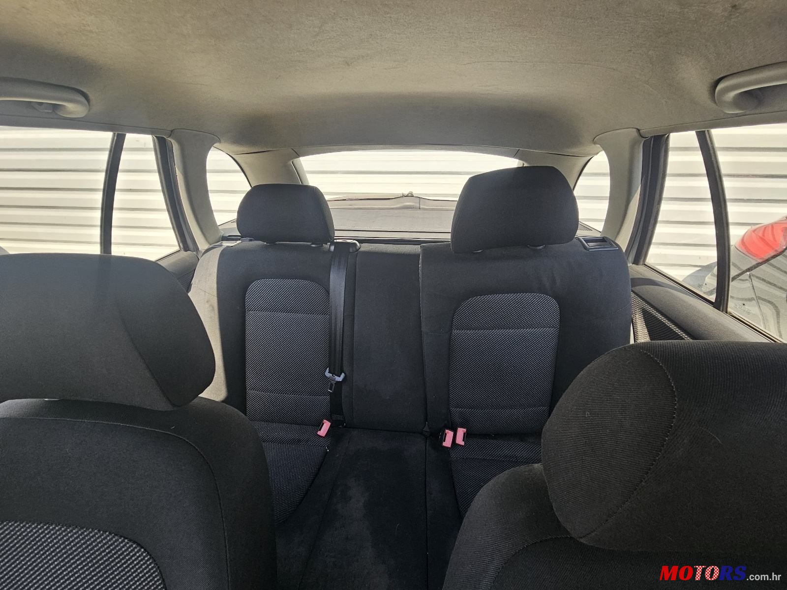 2005' Skoda Fabia Combi photo #2