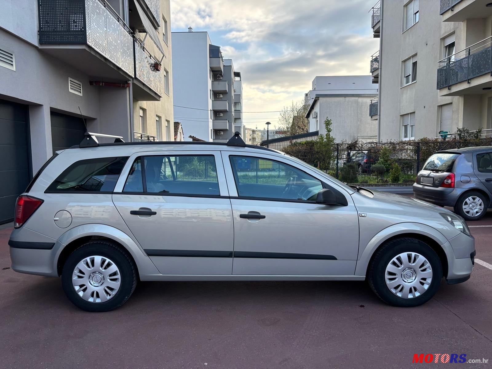 2006' Opel Astra 1,6 photo #2
