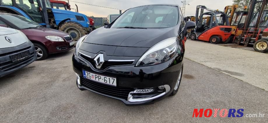 2012' Renault Grand Scenic photo #1