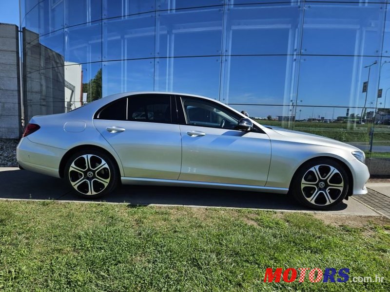 2018' Mercedes-Benz E-Klasa 220 D photo #6