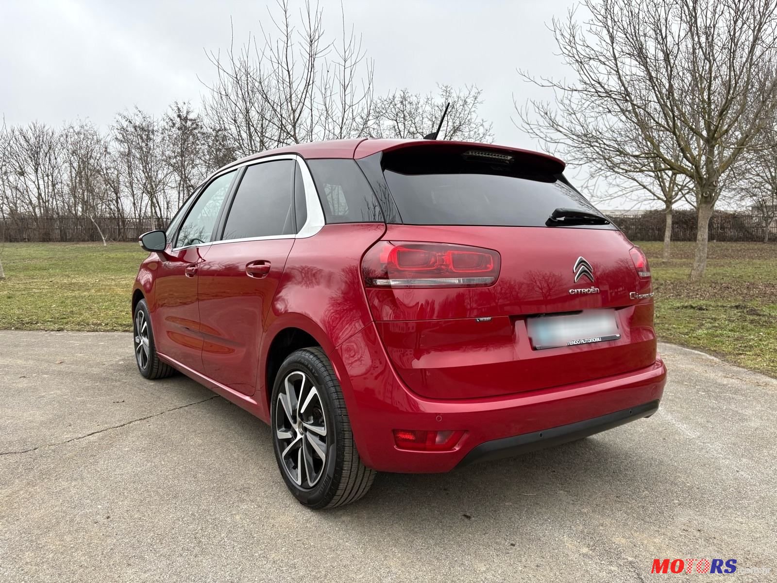 2018' Citroen C4 SpaceTourer 1.5 Hdi photo #3