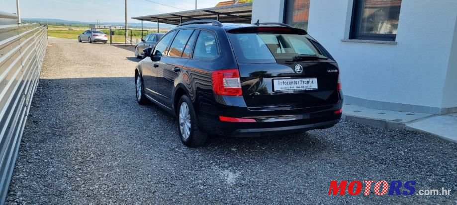 2015' Skoda Octavia Combi photo #6