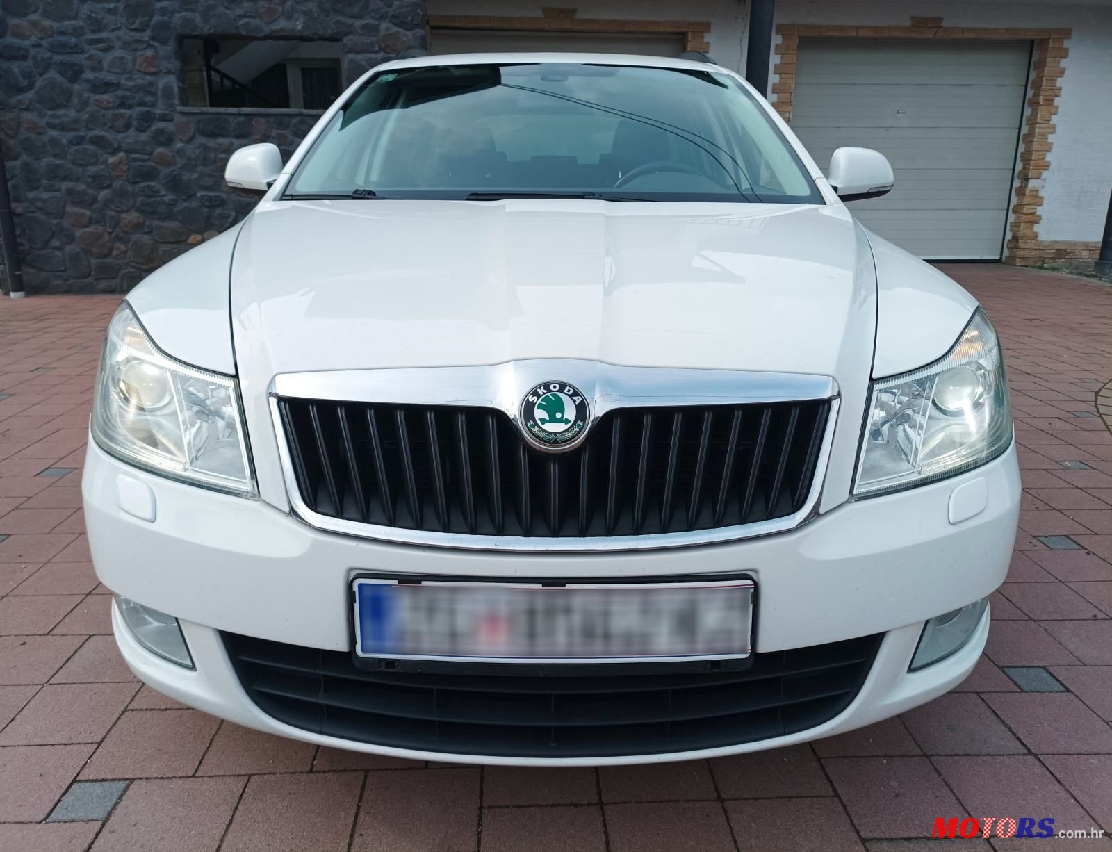 2012' Skoda Octavia Combi photo #5