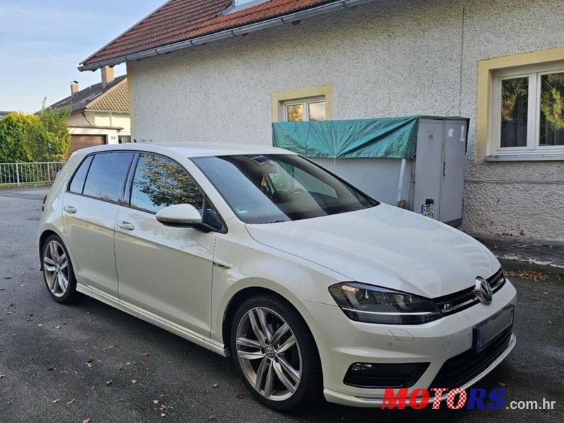 2013' Volkswagen Golf VII Golf R photo #3