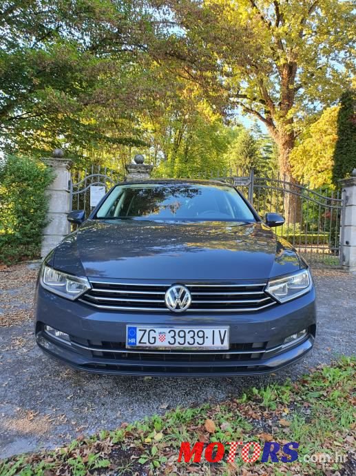 2019' Volkswagen Passat Variant photo #1