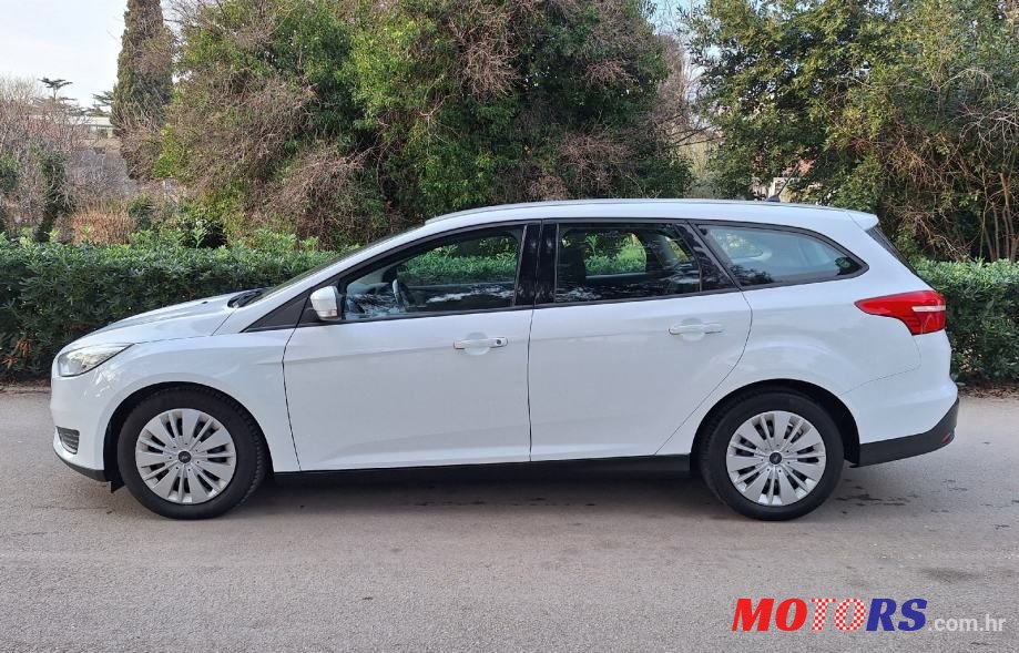 2017' Ford Focus Karavan photo #4