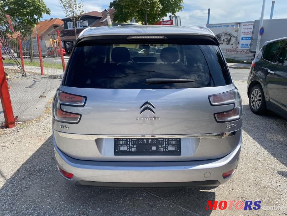 2017' Citroen C4 Picasso 2.0 Hdi photo #6