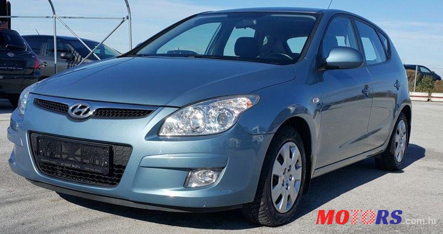 2008' Hyundai I30 1,6 Crdi photo #1