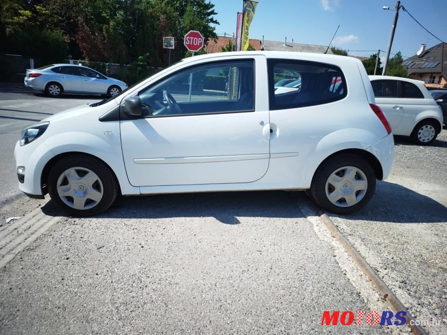 2012' Renault Twingo photo #6