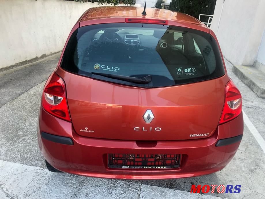 2006' Renault Clio 1,6 16V photo #5
