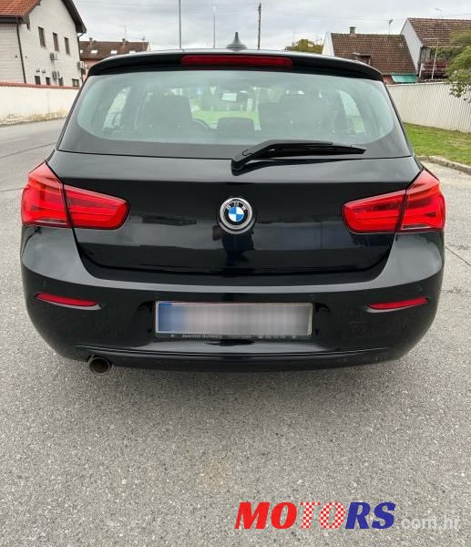 2017' BMW Serija 1 118D photo #6