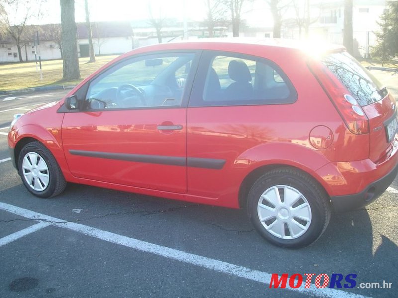 2007' Ford Fiesta 1,3 8V photo #2