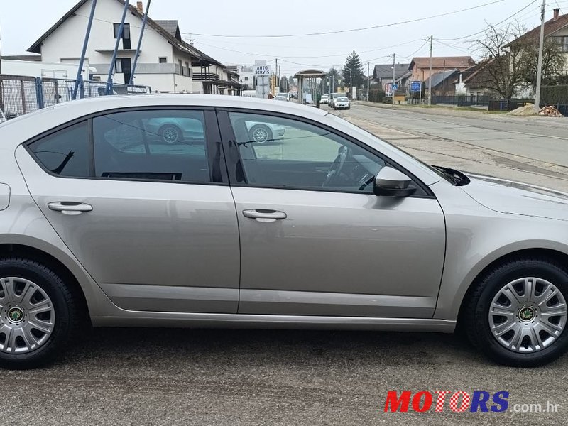2019' Skoda Octavia 1,6 Tdi photo #3
