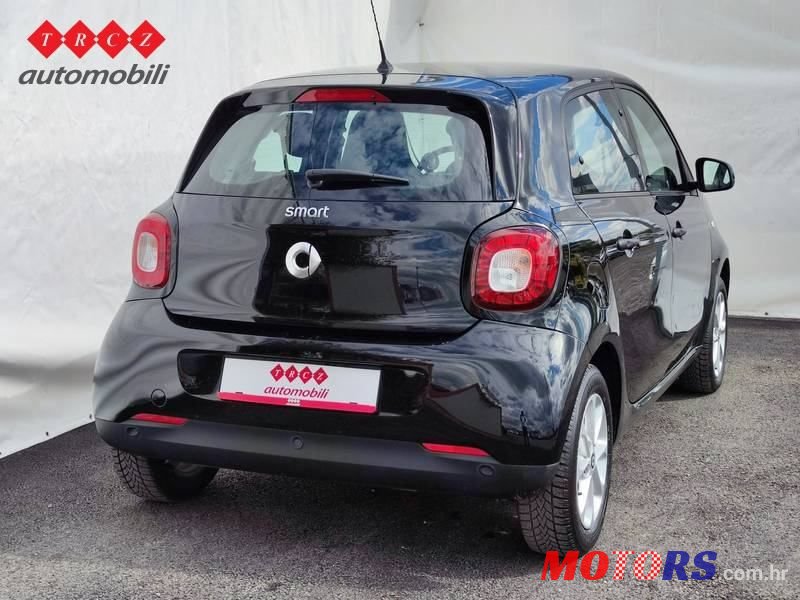 2016' Smart Forfour 1.0 photo #2